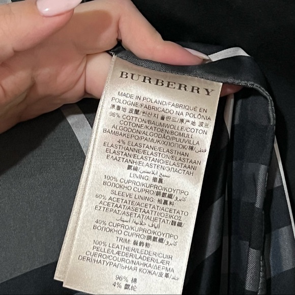 BURBERRY Black PLINCMOD55SWI Trench Coat 🧥 - Picture 5 of 12